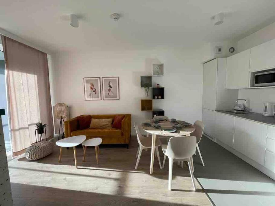Ferienwohnung Modern Tower Apartament Gdynia Exterior foto