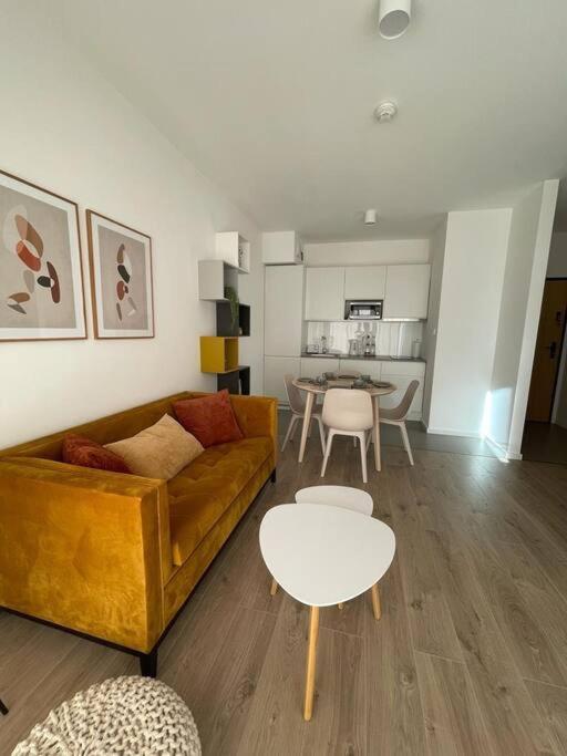 Ferienwohnung Modern Tower Apartament Gdynia Exterior foto